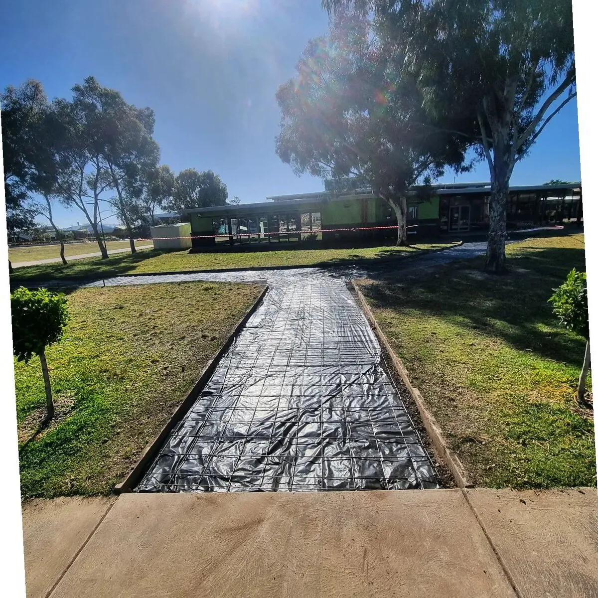 Stepping path & footings — Pascoe Vale