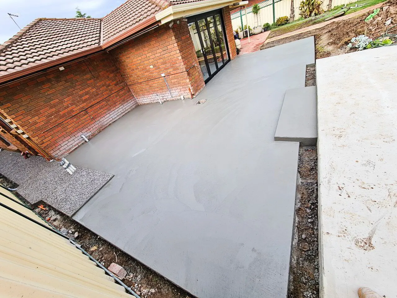 Exposed aggregate crossover — Essendon